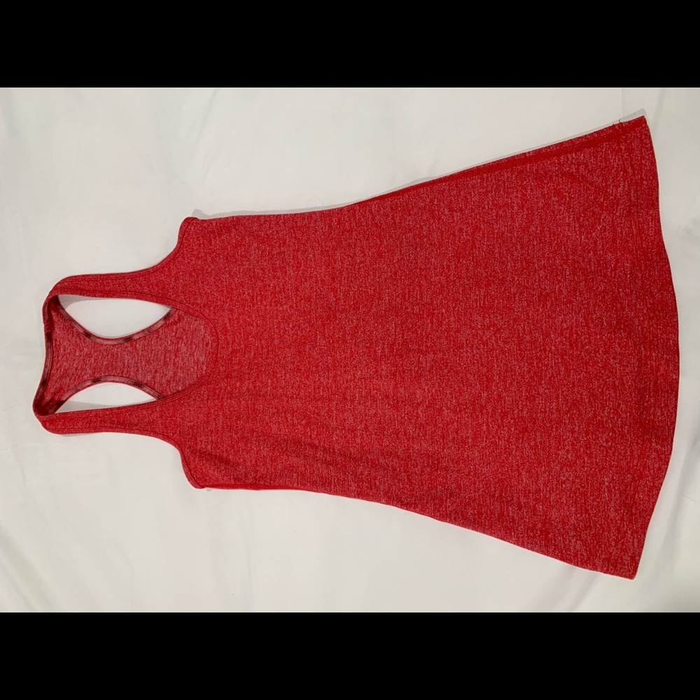 Red lululemon tank